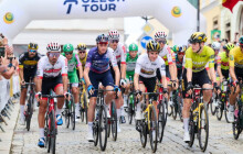 Cyklisté světové špičky projedou Olomoucí i krajem. Startuje Czech Tour