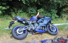 Nehodu nepřežil. Sedmadvacetiletý motorkář havaroval u Lipiny