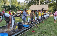 Zlatokopové míří na Jesenicko. Do rýžování zlata se pustí na 500 závodníků