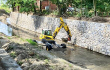 Opěrné zdi Bystřice jsou opravené s předstihem. Jez se začne napouštět v pátek