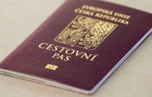 Kvůli novele zákona bude na přelomu července a srpna omezeno vydávání občanských průkazů a pasů