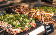 Vánoční večírek již nyní? Termíny dobrých podniků se začínají plnit