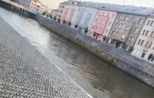 Voda opadla a náplavka je přístupná. Zatím na vlastní nebezpečí