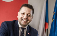 Sršeň v čele ministerstva nebude. Zůstane nejspíš náměstkem
