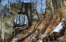 Tip na výlet: Objevte impozantní Nový hrad a jeho děsivou minulost