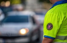 Vyrazil pro máslo, odcházel s pokutou. Slevu si vyložil po svém