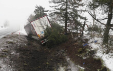 Dostal smyk a havaroval. Škodu policie vyčíslila na čtvrt milionu