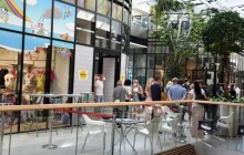 V Šantovce dnes otevřelo očkovací centrum. Je možno přijít bez registrace