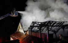 Hospoda v Lazníkách shořela. Mohlo jít o úmyslné zapálení