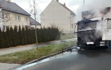 Požár na Prostějovsku. Plameny zachvátily kabinu nákladního auta