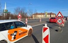 Komplikace na hlavním tahu. Oprava mostního závěru omezí provoz na Velkomoravské