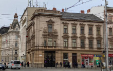 Galanterii nahradila prodejna s přízí, pobočku v Olomouci otvírá i známý e-shop