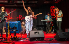 Přihlas se do Radiotalentu, zabojuj o promo balíčky za 400 tisíc a rozjeď svou kariéru!