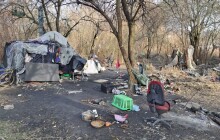 Proměna za rybníkem Na Bažinách. Nelegální osada zmizela