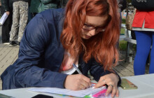 Budem tu, dokud budeme mít testovací sady. Na zápis do registru pro Madlenku stojí fronty