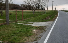 Chtěl si odnést policistu domů. Neznámý pachatel ukradl maketu i s podstavcem