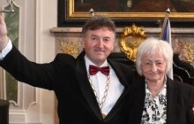 Dermatoložka Dobešová byla pasována na Rytířku lékařského stavu