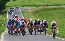 Hobbs ovládl sprint v Šumperku, Martí zůstal ve žlutém