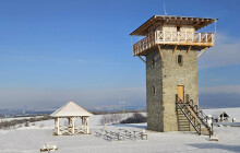 Má podobu Římské věže a teď soutěží v Cenách kraje. Dáte rozhledně hlas?