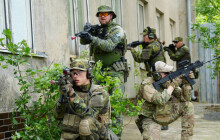 Záložácí ze tří zemí cvičili na Libavé. Trénovali boj v zákopech i zastavěné oblasti