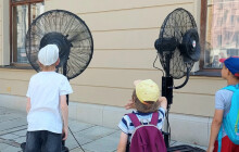 ANKETA: Žhavá léta v Olomouci zpříjemní mlžítka. Co na to říkají místní