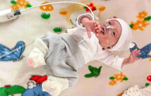 Vážila 386 gramů. Nejmenší miminko se má čile k světu