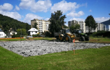 V zimě ledová plocha, v létě hřiště. Jeseník pracuje na novém sportovišti