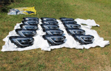 Za levno prodávali ukradené světlomety. Teď jim hrozí až osm let za mřížemi