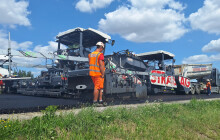 Dálnice D1 se chystá na plnou zátěž. Silničáři začínají s opravou povrchu