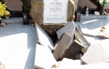 Highlighty týdne: Poničené hroby, trvalé bydliště v Olomouci a ochrana vlků