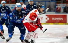 Český hokejový styl je nejvíce defenzivní, který jsem kdy hrál, říká hokejový útočník Renars Krastenbergs