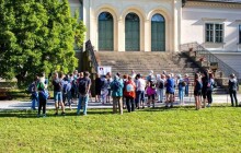 Celkem pět desítek lidí se zúčastnilo kardio cvičení v Čechách pod Kosířem