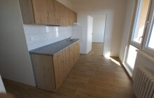 Byty ležely ladem. Město je chce opravit a nabídnout