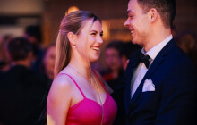 Reprezentační ples Univerzity Palackého zve na swing, akrobacii i folklor