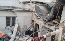 Vyšetřovatelé a další odborníci zjišťují okolnosti výbuchu plynu v rodinném domě v Litovli