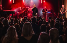 Městský dům tančil na slovenskou notu. Přerovský ples ovládla kapela No Name