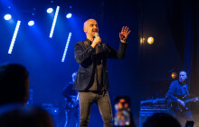 Slovenský temperament rozpálil Šumperský ples. No Name bavili až do rána