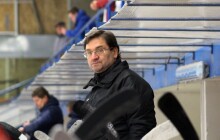 Na střídačku extraligových hokejistů Olomouce se vrací Fiala