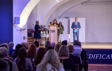 Kraj ocení lidi se srdcem na dlani. Nominujte ty pravé