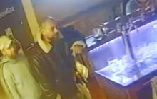 Neznámý pachatel zbil v Šumperku muže, policie hledá svědky události