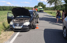 Řidička na Jesenicku se srazila se dvěma auty. Nedržela se krajnice