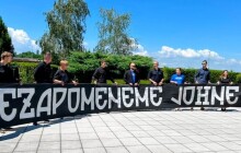Nezapomeneme, Johne! V Olomouci se rodina a fotbalová veřejnost rozloučila se zesnulým Petrem Uličným