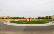 Nepřehlednou křižovatku vystřídal kruhový objezd