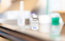 Situace je lepší než loni, na JIP leží hlavně neočkovaní, řekl Dušek