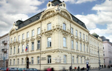 Jana Paulová, Burian i Štreit. Vědecká knihovna v Olomouci naservíruje září plné akcí