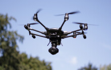 Drony, roboti i autonomní stroje. Armáda je testuje přímo v Lipníku