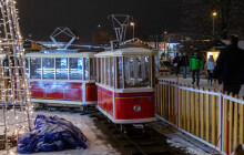 Bruslení zdarma, víno i Krampusáci. Tržnice chystá nabitou zimu