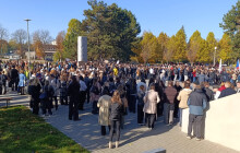 Studenti vyhlásili kvůli rušení poplatků pro ČT a ČRo na 3. listopad stávku