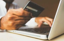 Dva muži naletěli podvodníkům. Přišli o několik desítek tisíc korun