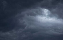 Počasí na víkend: Čeká nás oblačná obloha a teploty nad nulou.